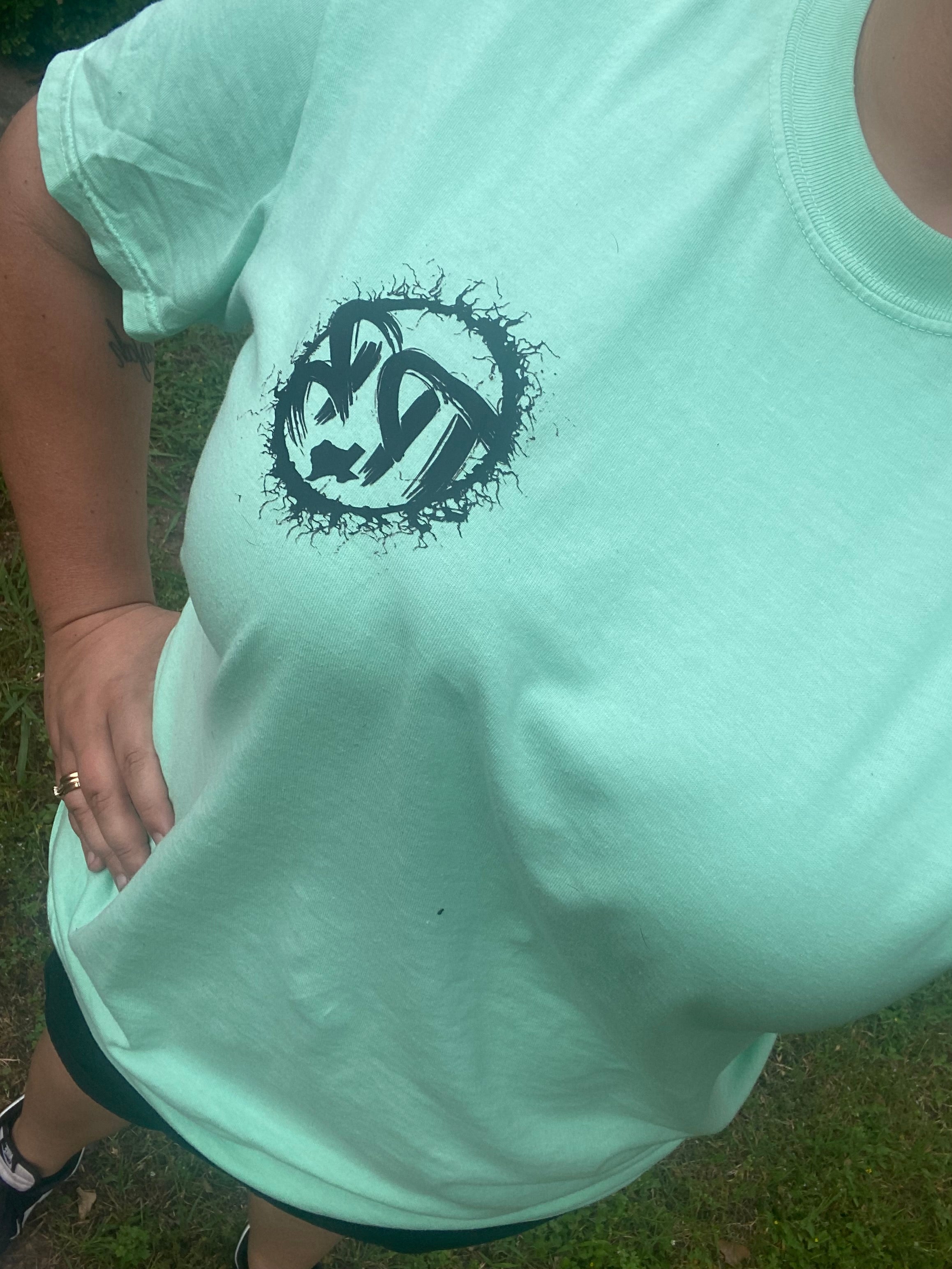 Ain’t no sinner that he can’t save LET ME TELL YOU BOUT MY JESUS!