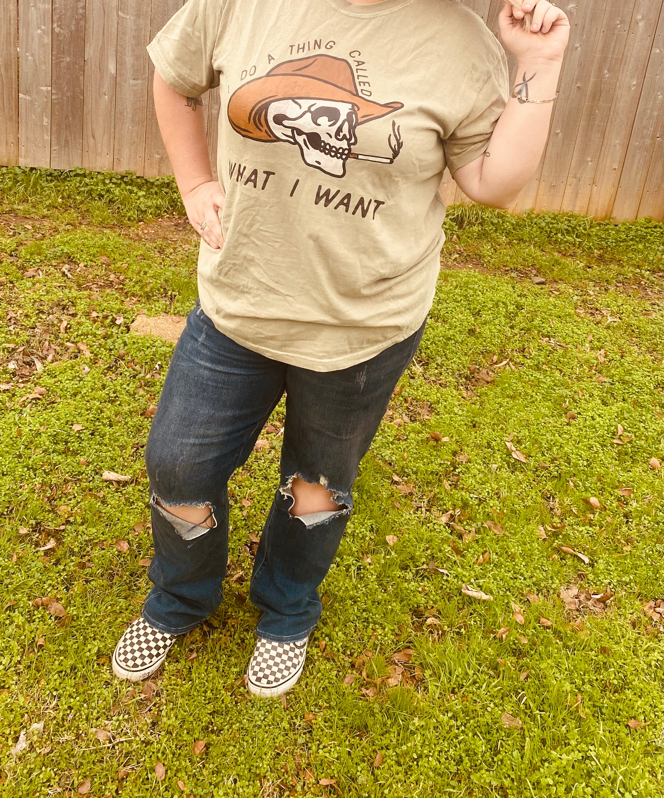 JUDY BLUE HIGH RISE RIPPED DAD JEAN